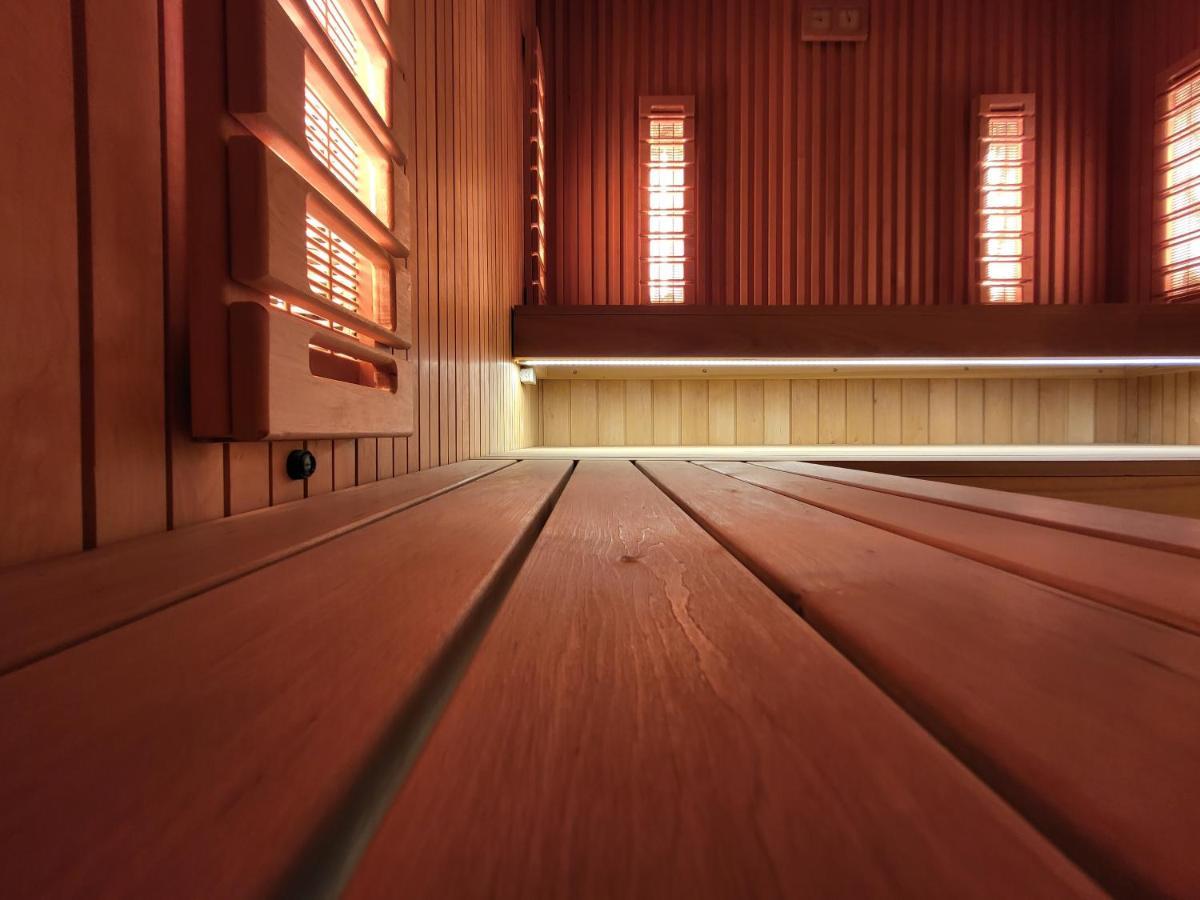Chaty Krusetnica S Luxusnym Privatnym Wellness Экстерьер фото
