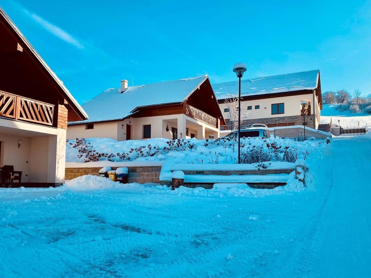Chaty Krusetnica S Luxusnym Privatnym Wellness Экстерьер фото