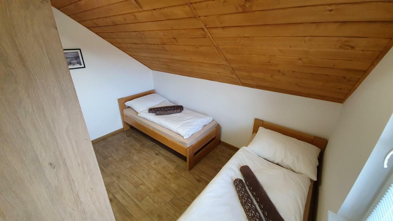 Chaty Krusetnica S Luxusnym Privatnym Wellness Экстерьер фото